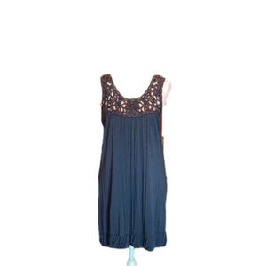 FOREVER 21 Adorable Dark Gray Summer Shift Dress w/ Macrame Lace Trim Size S